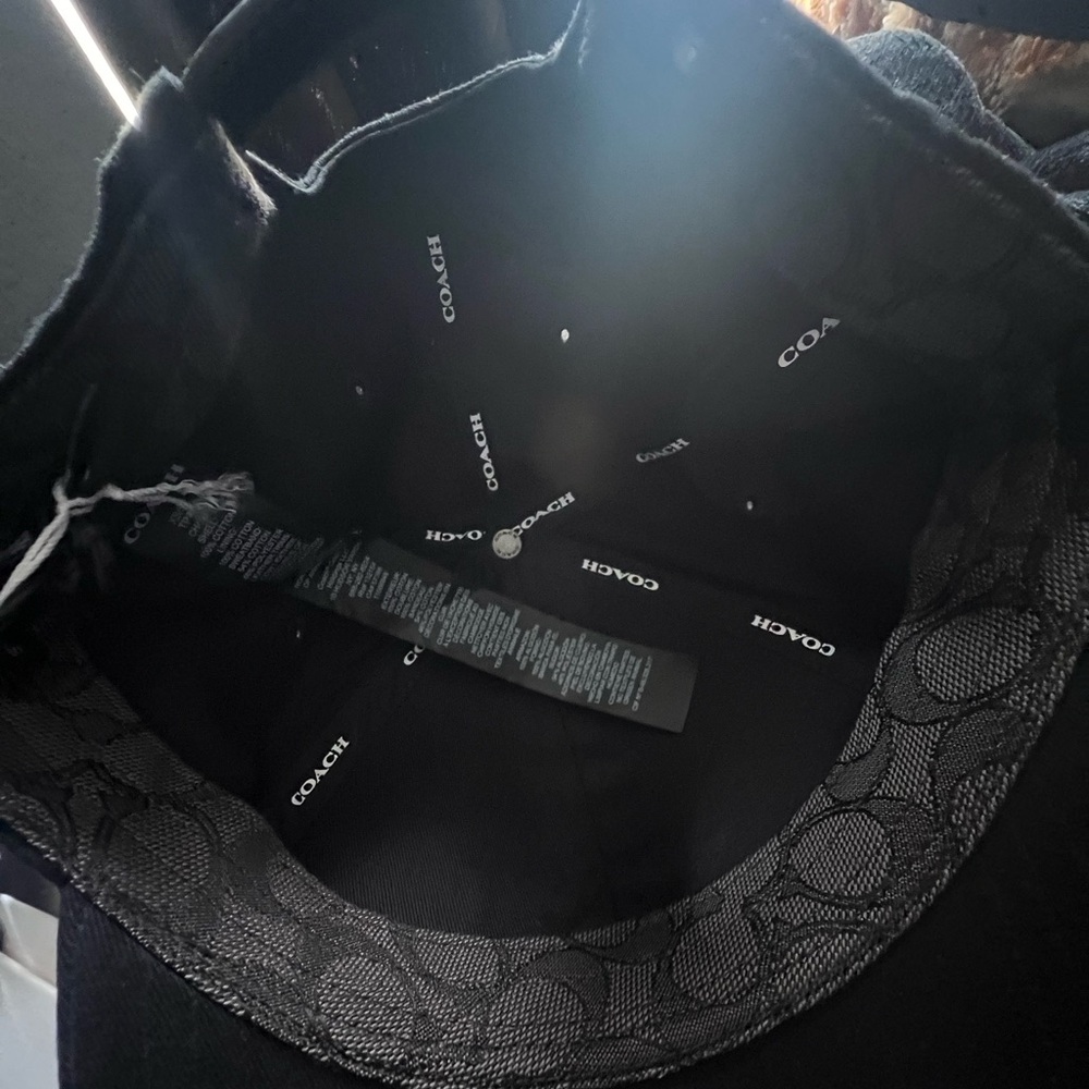 COACH Unisex Embroidered Logo Adjustable Strap Baseball Hat/Cap Black - NWT - Picture 4 of 6